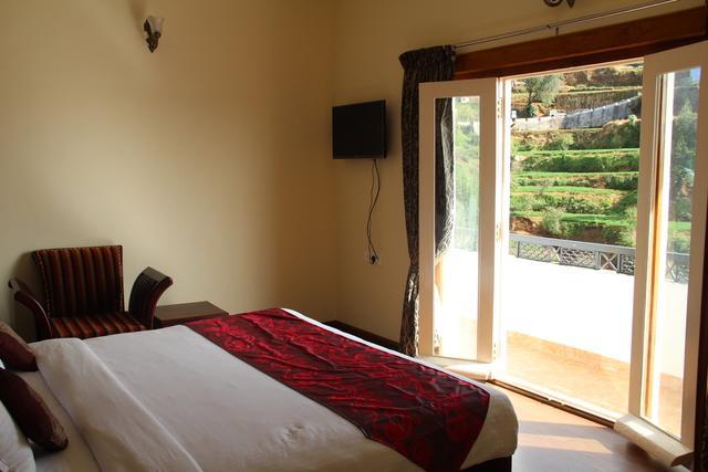 Golden Springs Motel Ooty Eksteriør billede